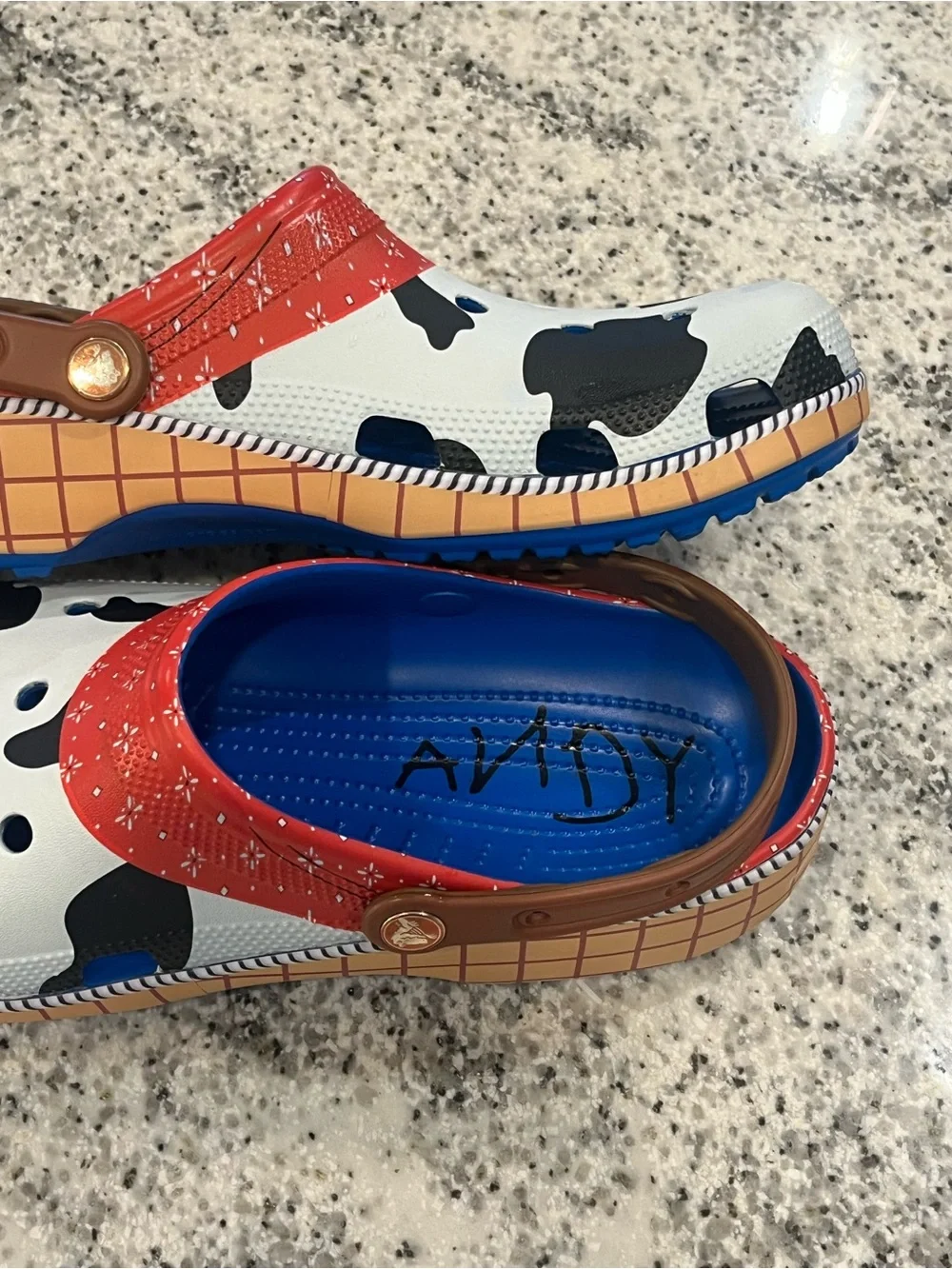Crocs Toy Story Sheriff Woody Men’s Size 12 Disney Pixar Clog